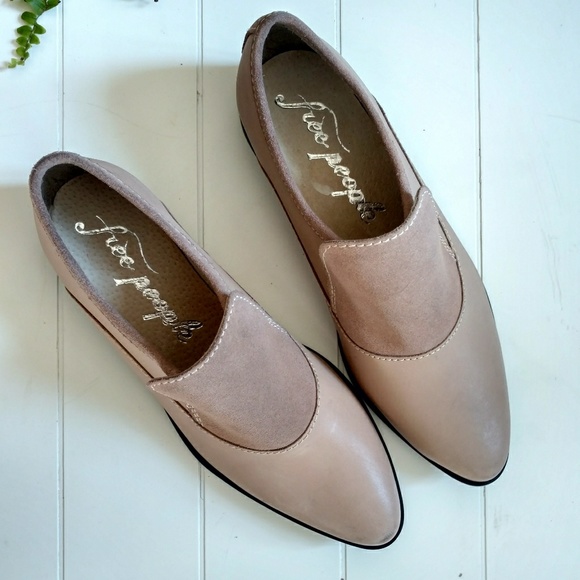 Free People Shoes - Free People Brady Loafers Sz 38.5 Beige Leather